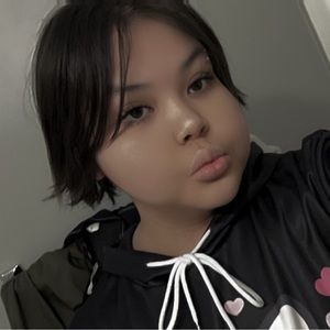 Meet your Posher, Isabella